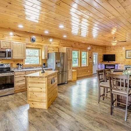 Hilltop Cabin Bryson City Εξωτερικό φωτογραφία