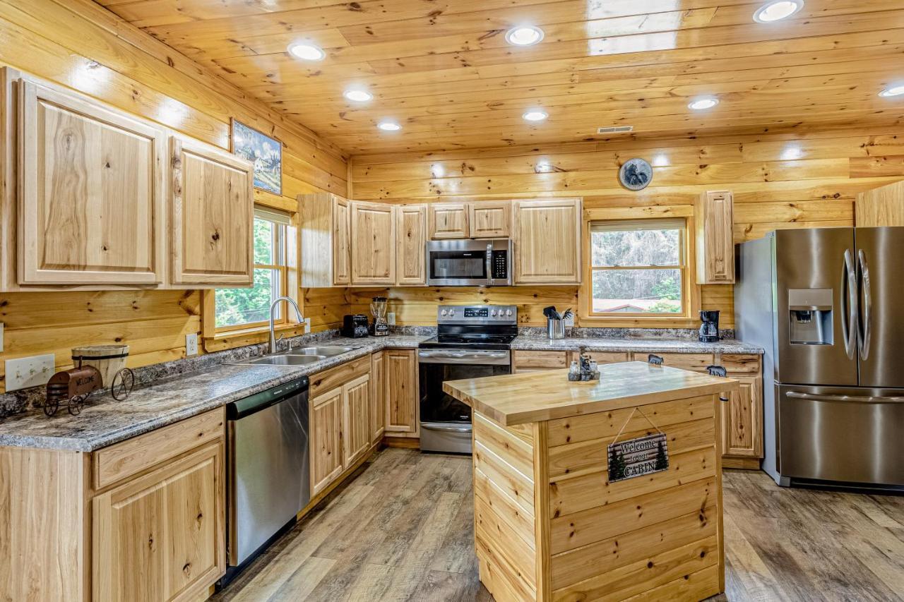 Hilltop Cabin Bryson City Εξωτερικό φωτογραφία